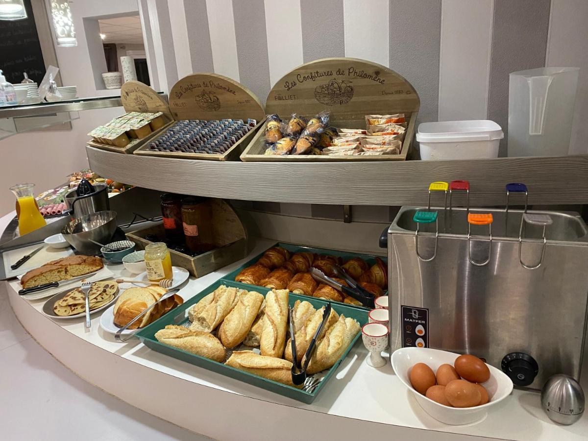 Hotel Le Pavillon De Saint-Lo - Anciennement Lunotel מראה חיצוני תמונה