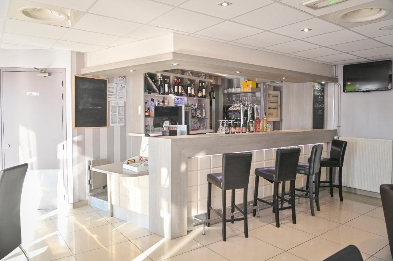 Hotel Le Pavillon De Saint-Lo - Anciennement Lunotel מראה חיצוני תמונה